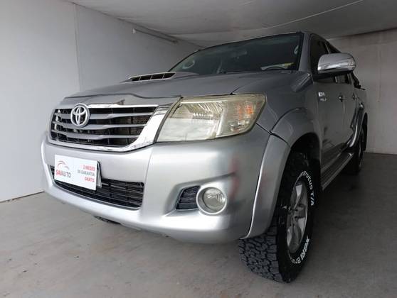 TOYOTA HILUX 2.7 SRV 4X4 CD 16V FLEX 4P AUTOMÁTICO TOYOTA HILUX 2.7 SRV 4X4 CD 16V FLEX 4P AUTOMÁTICO